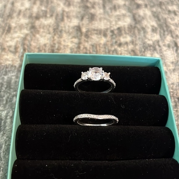 Size 7 Fashion Ring Set - Picture 7 of 10